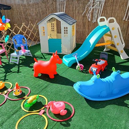 Appartamento Casa Makda Parigoria Esterno foto